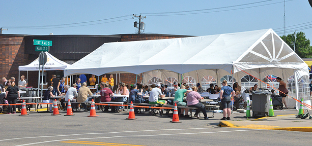 Crazy Days Sees Good Crowds